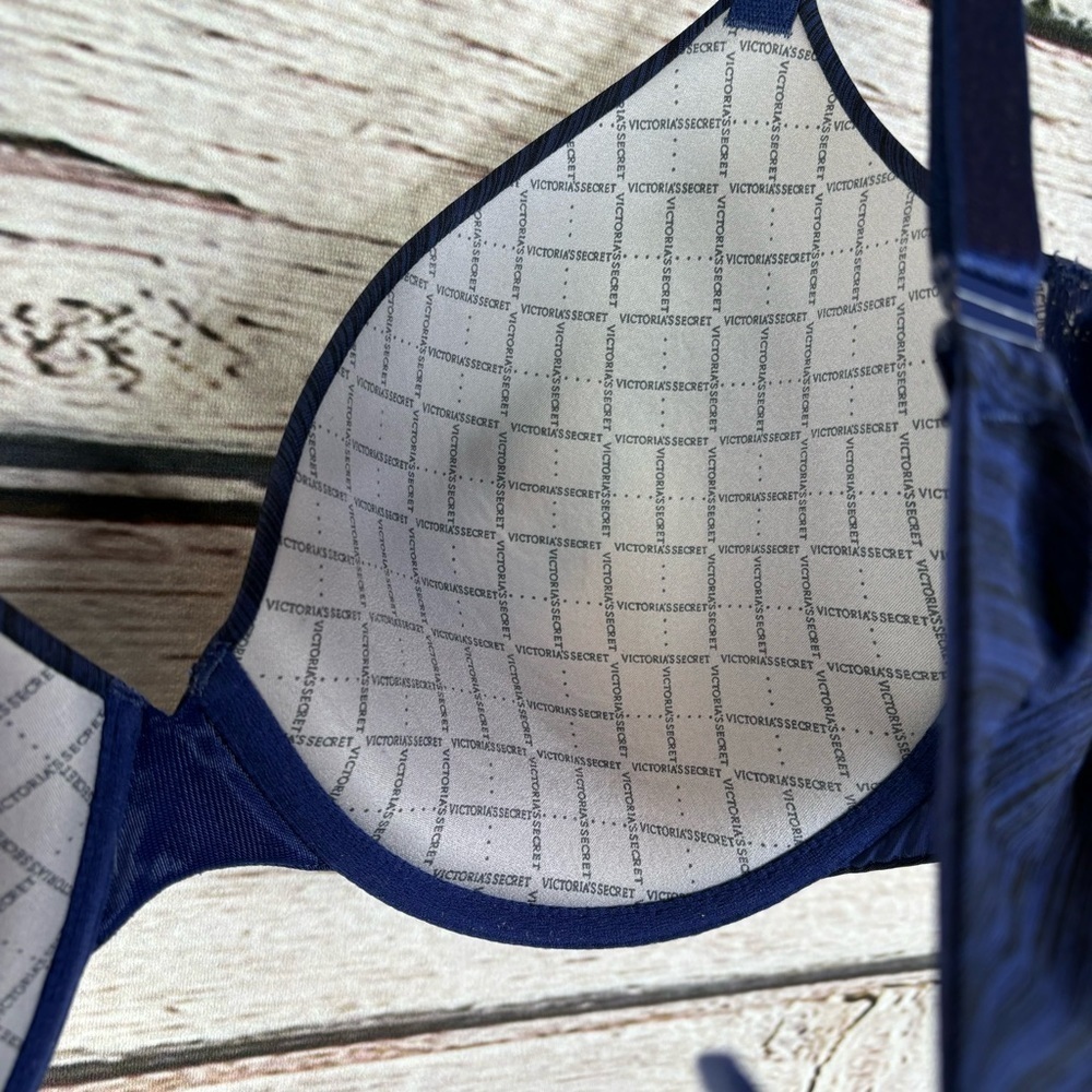 Victoria’s Secret Uplift Semi Demi Bra Size 34DDD Dark Blue Heather Underwire - Picture 8 of 13